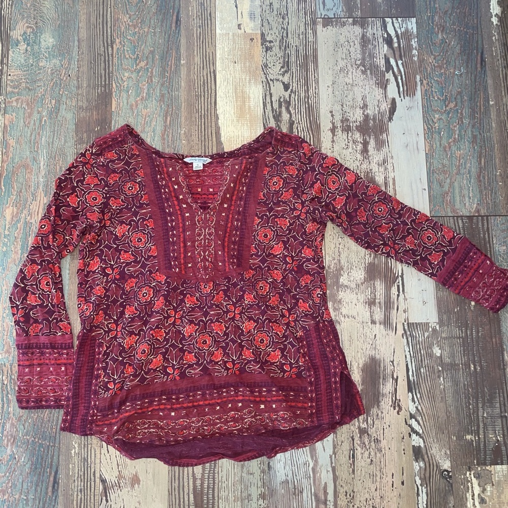 Lucky Brand top